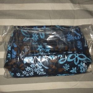 Vera Bradly crossbody purse